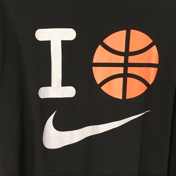 Nike dri-fit basketball shirt. - Picture 3 of 8